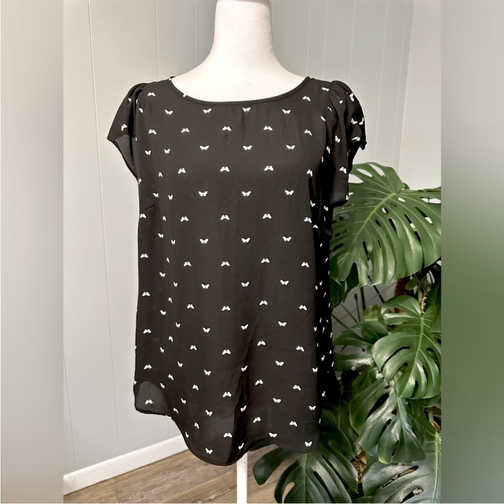 #8)  Philosophy Black and White Blouse
